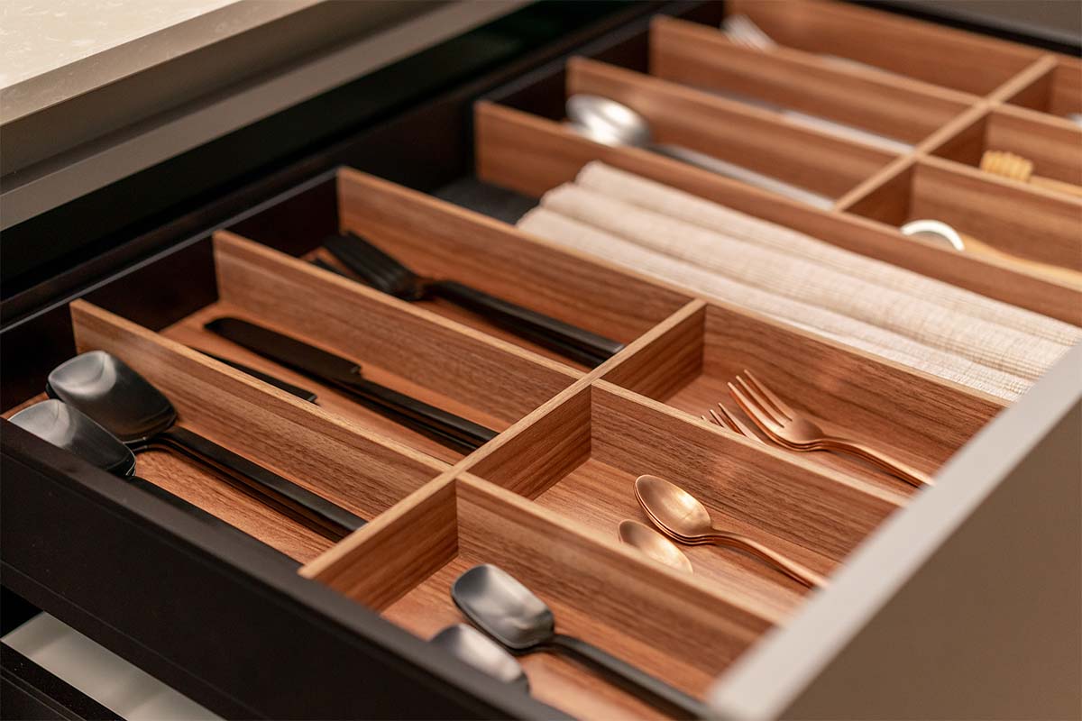 organized-kitchen-drawer-true-value-of-professional-organizer | Adept Organizer